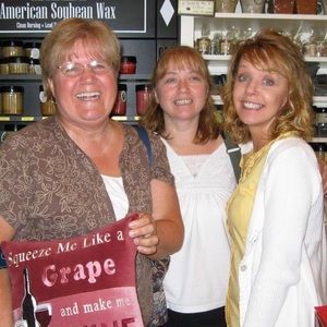 Meet your Posher, Rita